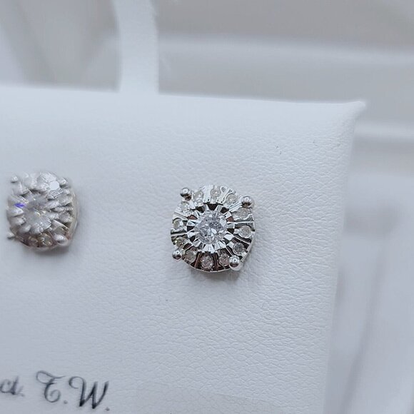 1/2 Carat T.W. Diamond Composite Round Stud Earrings MSRP $700 - Picture 7 of 11